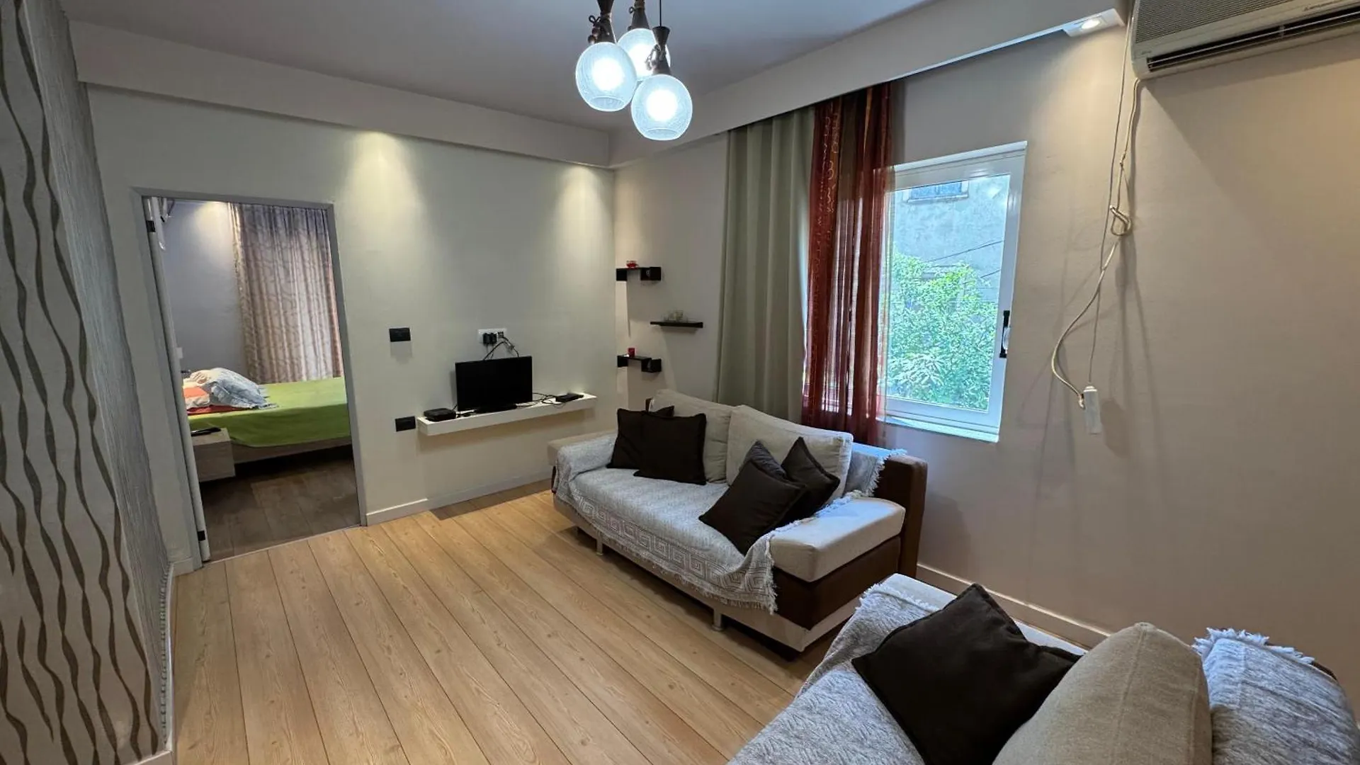 Apartment Sofi Sarandë 0*,  Albánie